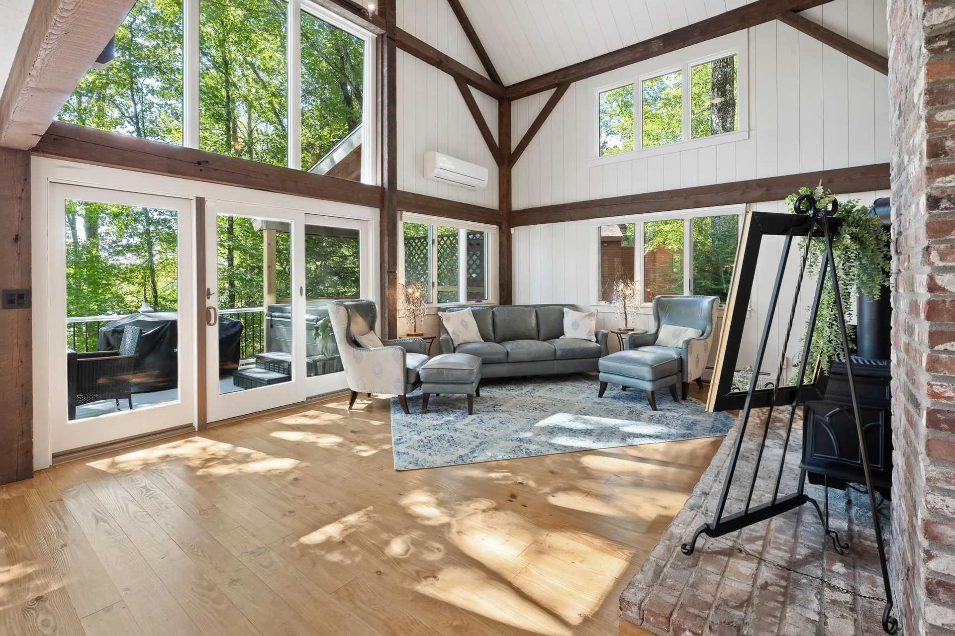 21 Shore Road Grantham NH 03753