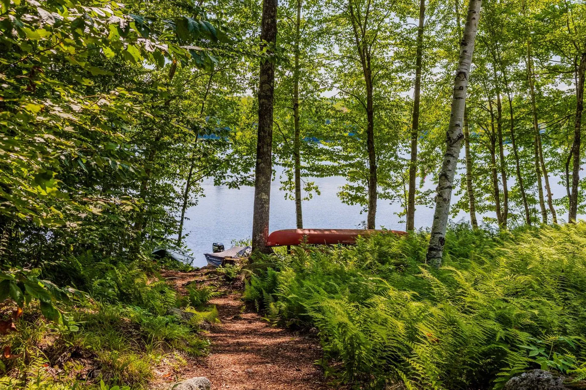 21 Shore Road Grantham NH 03753