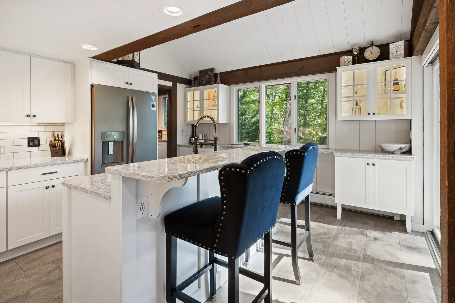 21 Shore Road Grantham NH 03753