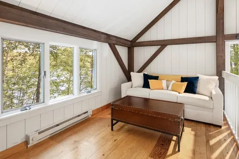 21 Shore Road Grantham NH 03753