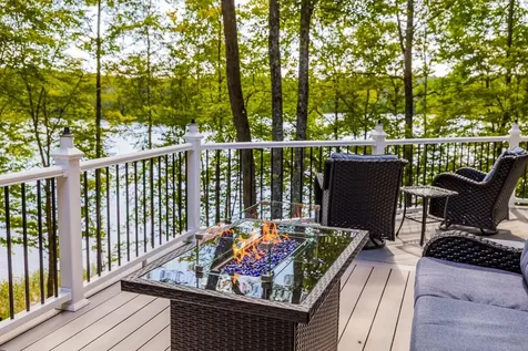 21 Shore Road Grantham NH 03753