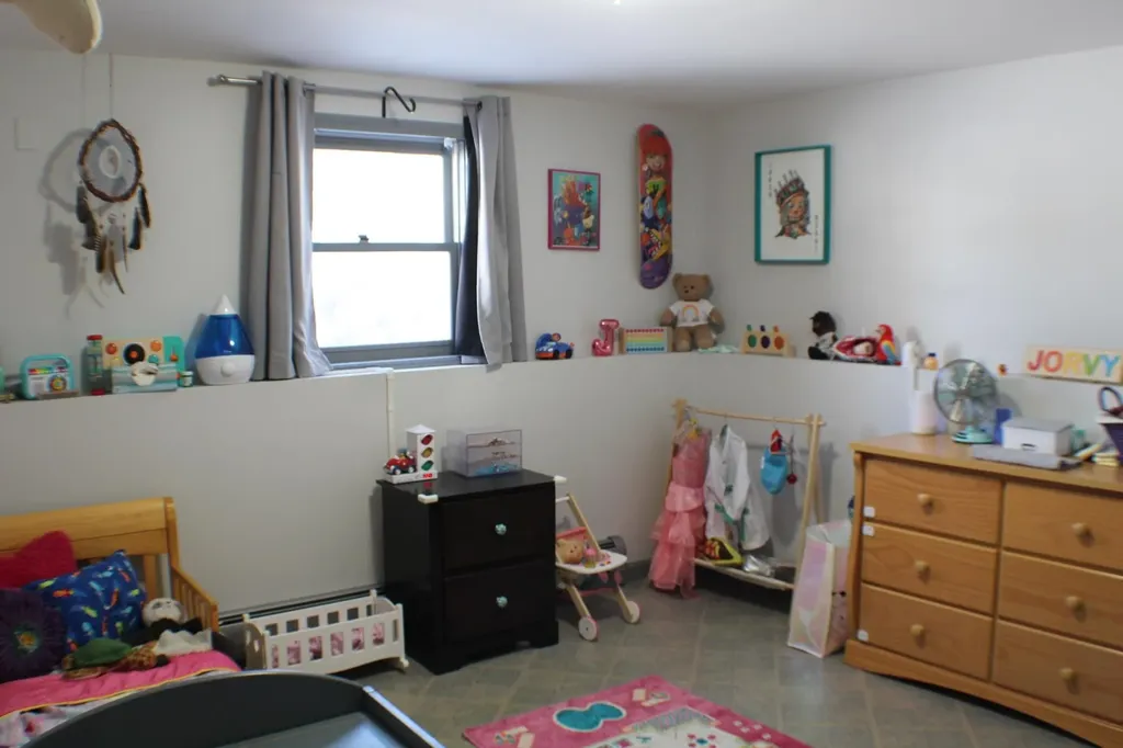 37 Woodbine Avenue Concord NH 03303