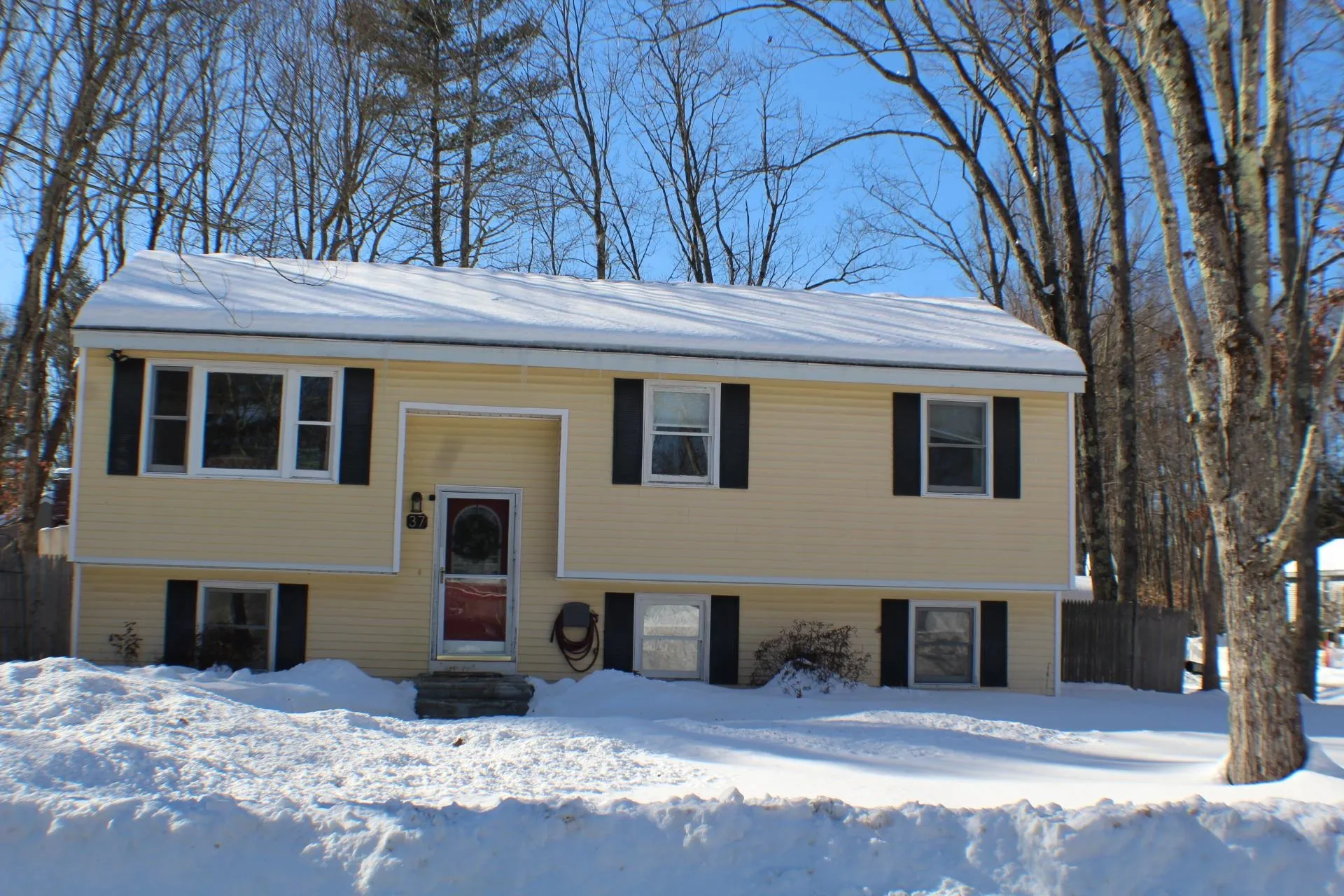 37 Woodbine Avenue Concord NH 03303