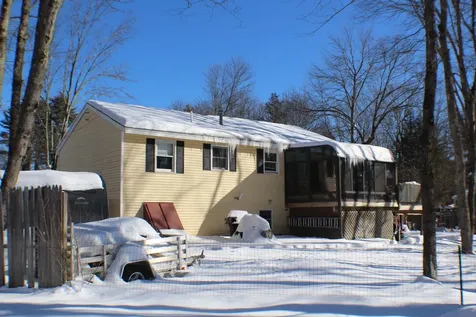 37 Woodbine Avenue Concord NH 03303