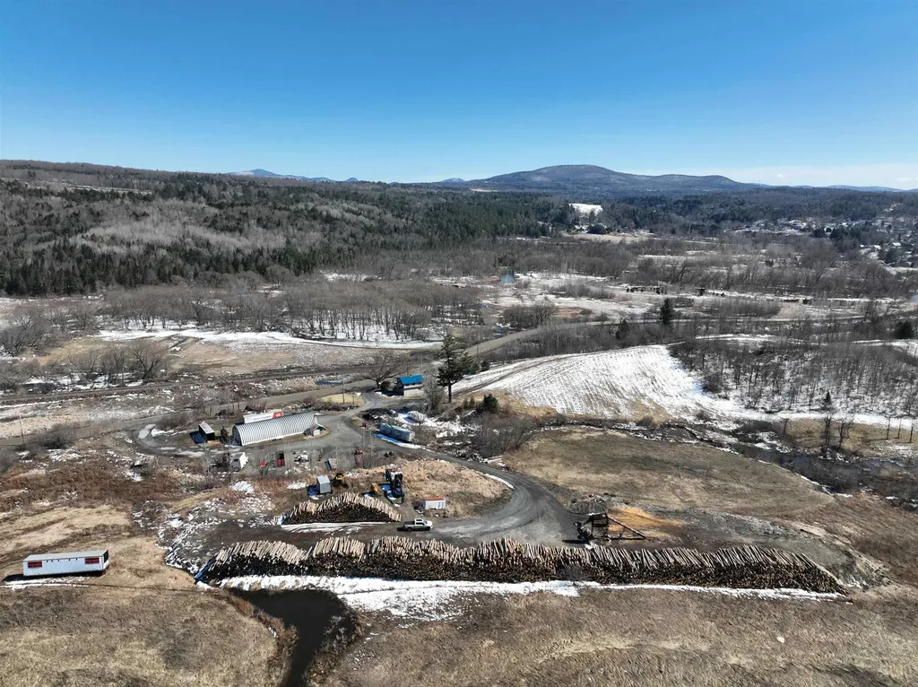 109 River Road Irasburg VT 05845