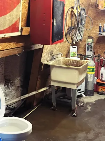 109 River Road Irasburg VT 05845