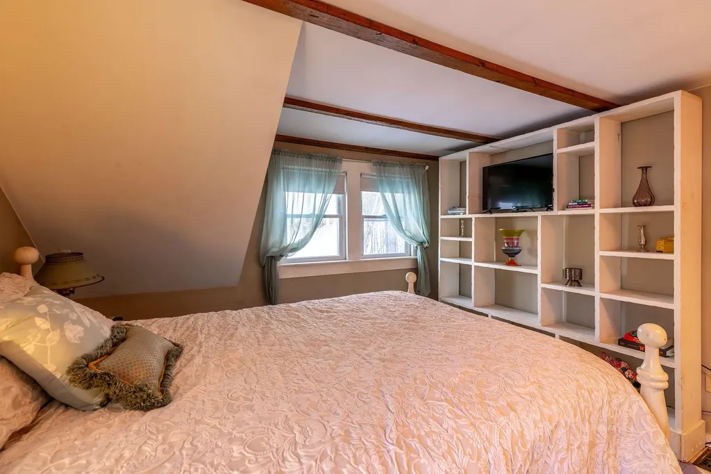 9047 Vt Route 30 Jamaica VT 05343