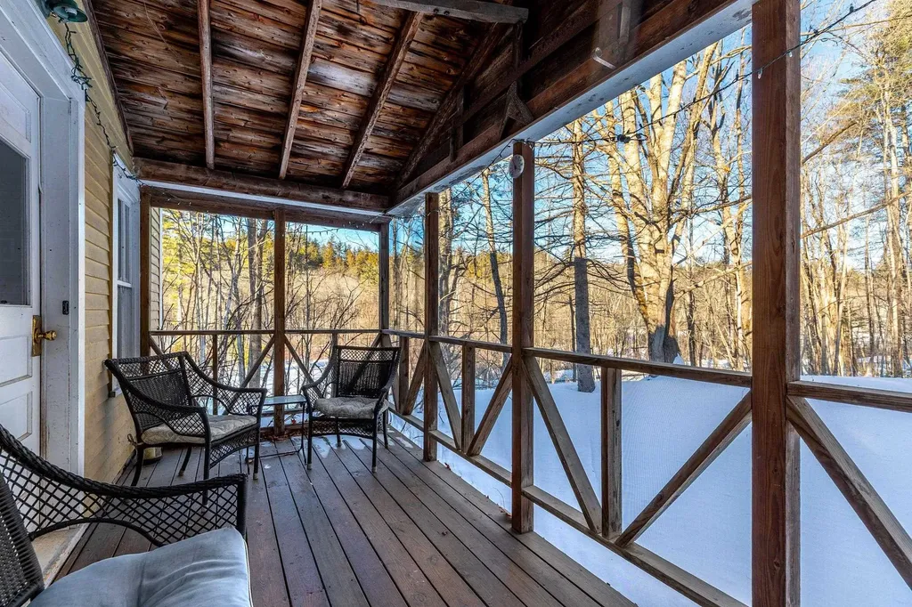 9047 Vt Route 30 Jamaica VT 05343