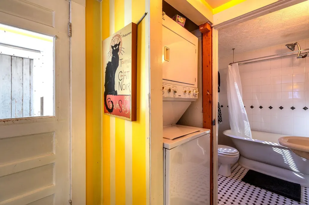 9047 Vt Route 30 Jamaica VT 05343