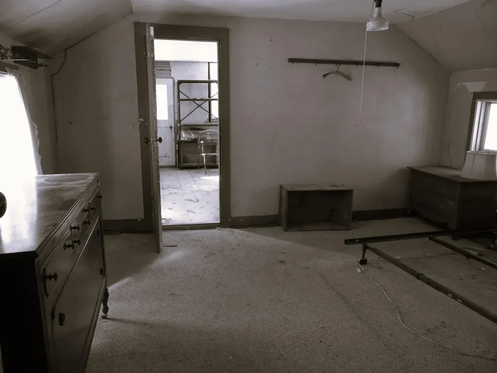 89 Route 12 Hartland VT 05048