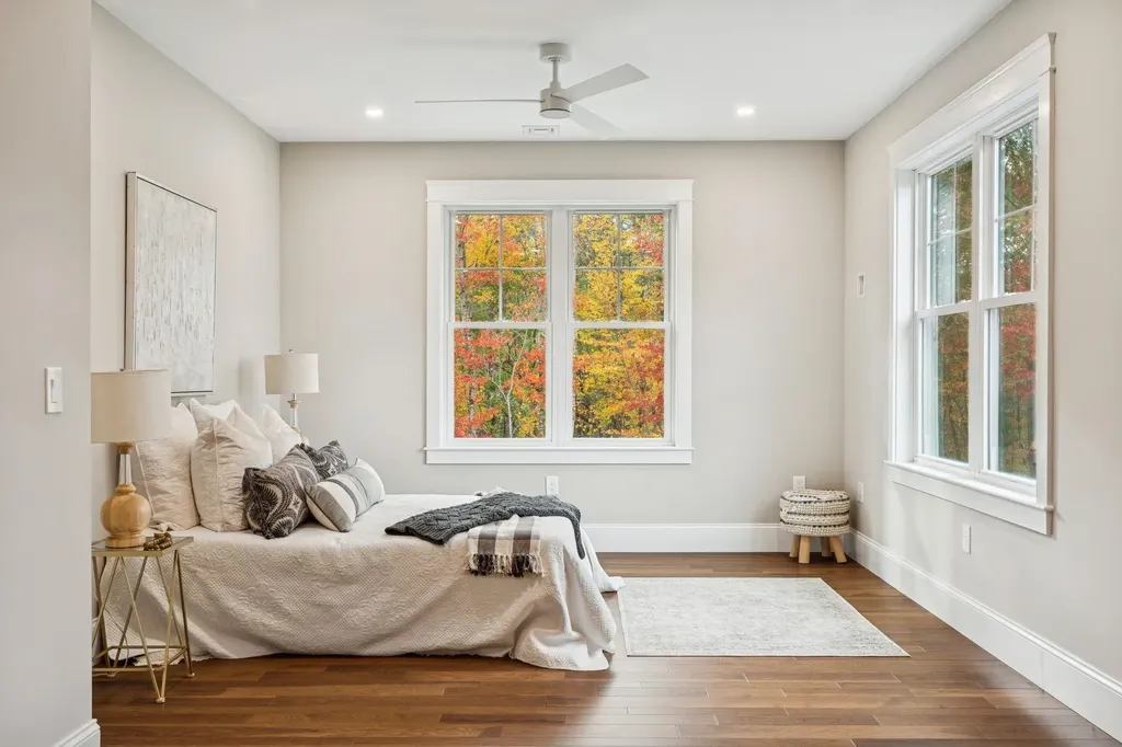 71 Shipwright Way Newington NH 03801