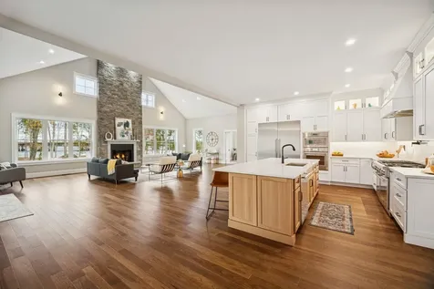 71 Shipwright Way Newington NH 03801