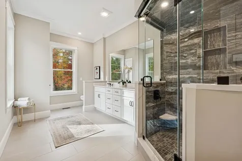 71 Shipwright Way Newington NH 03801