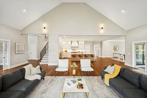 71 Shipwright Way Newington NH 03801