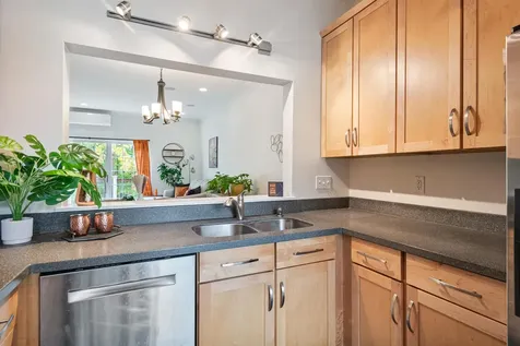 602 North Avenue Burlington VT 05408