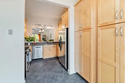 602 North Avenue Burlington VT 05408