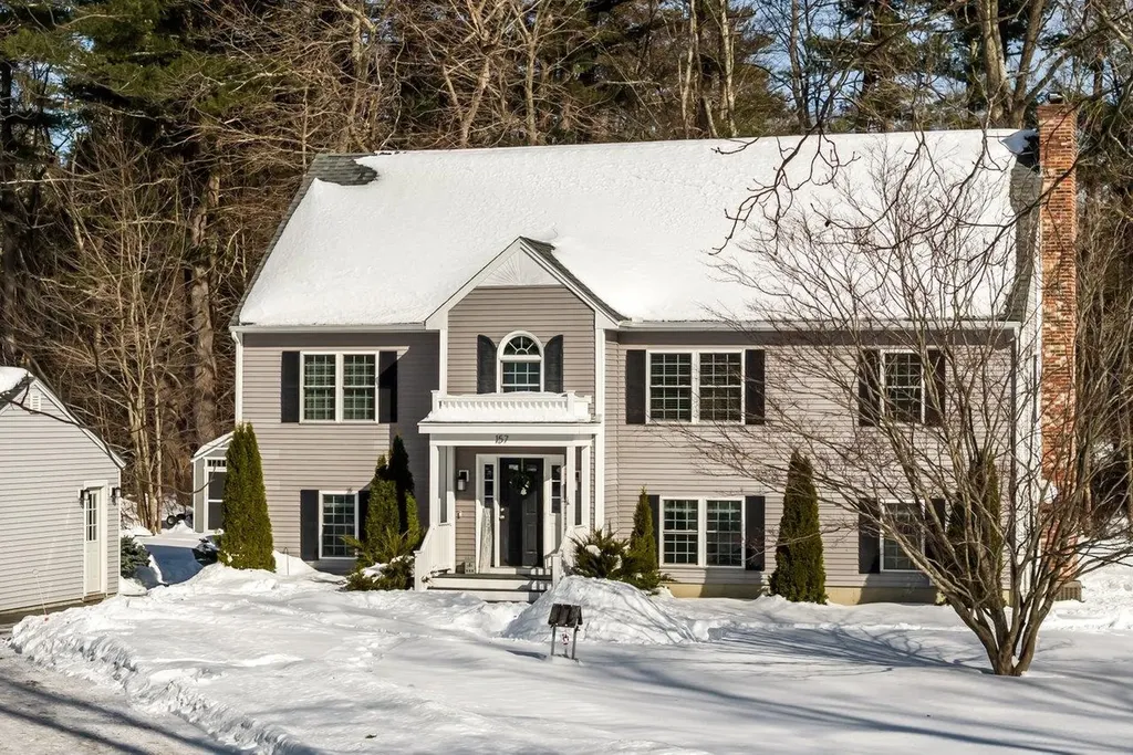 157 Timber Swamp Road Hampton NH 03842