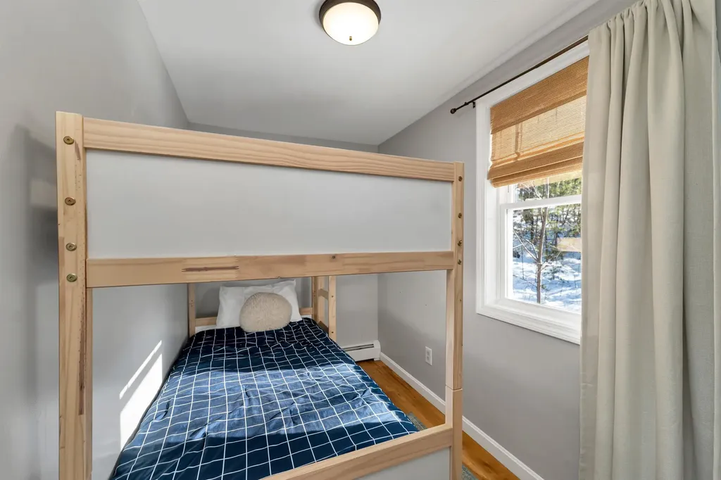 40 Deer Run Lane Gilford NH 03249