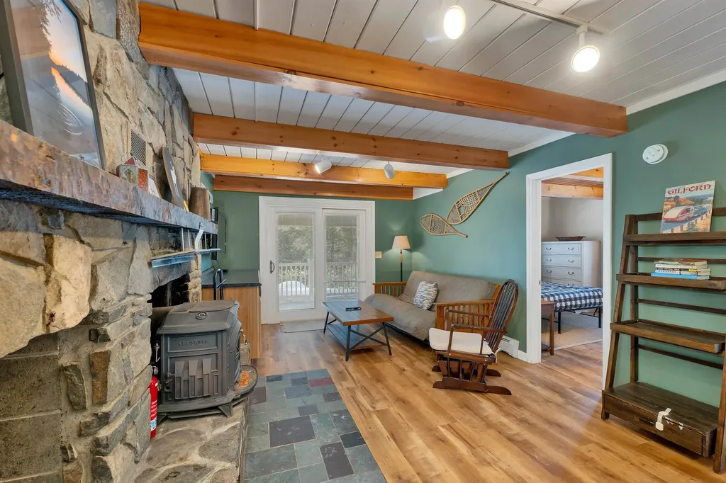 40 Deer Run Lane Gilford NH 03249