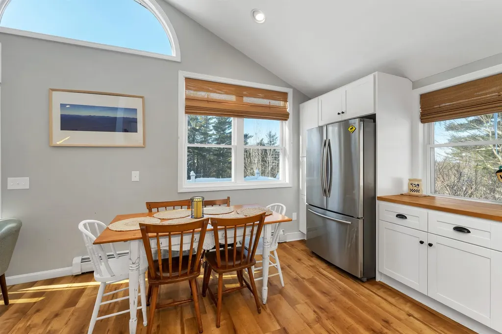 40 Deer Run Lane Gilford NH 03249