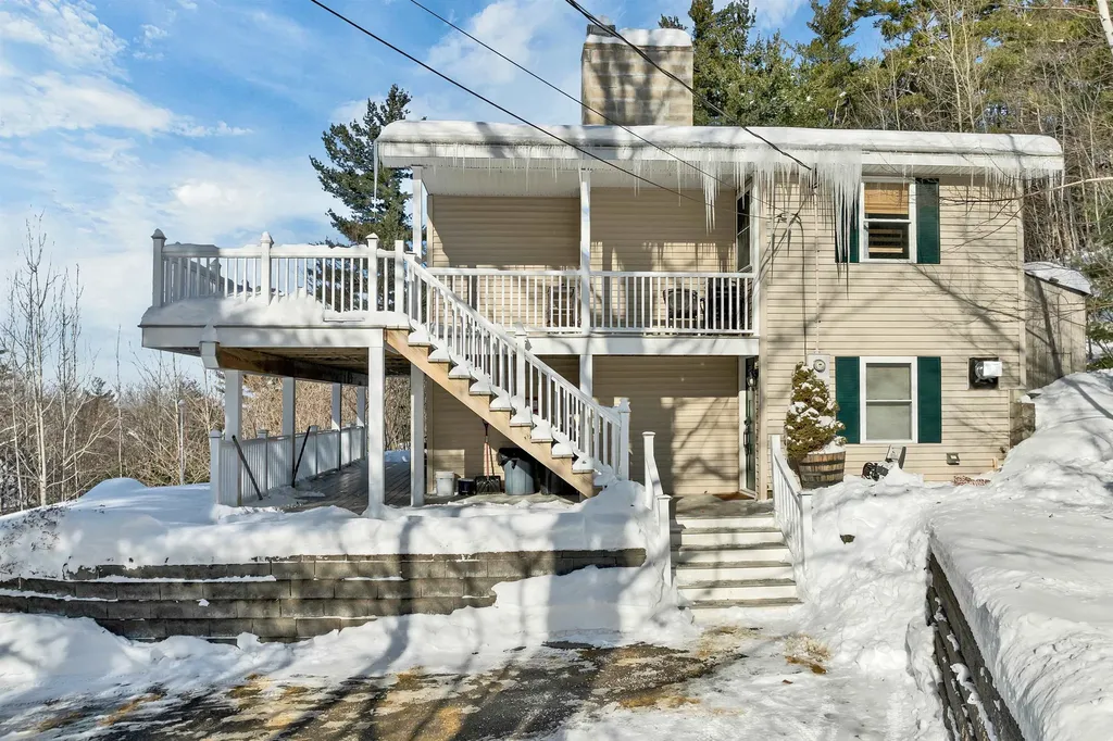 40 Deer Run Lane Gilford NH 03249