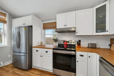 40 Deer Run Lane Gilford NH 03249