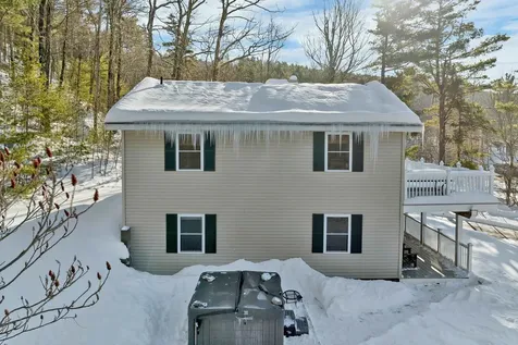 40 Deer Run Lane Gilford NH 03249