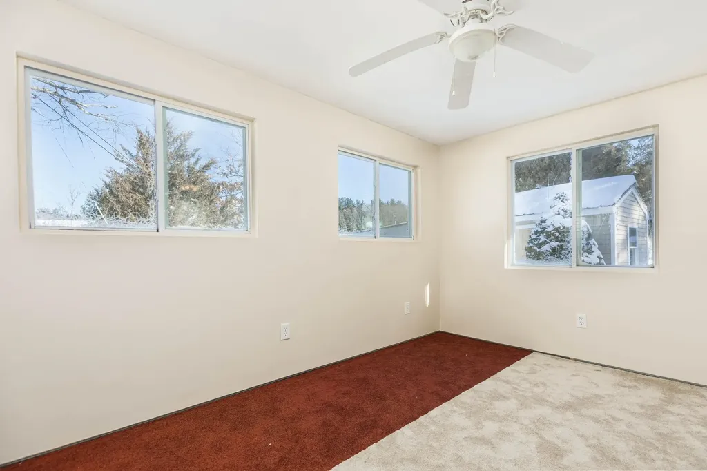 20 Sandpiper Path North Hampton NH 03862