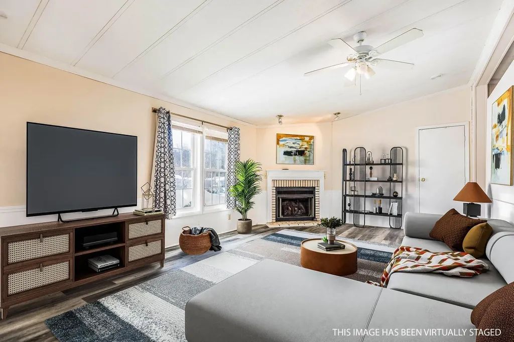 20 Sandpiper Path North Hampton NH 03862