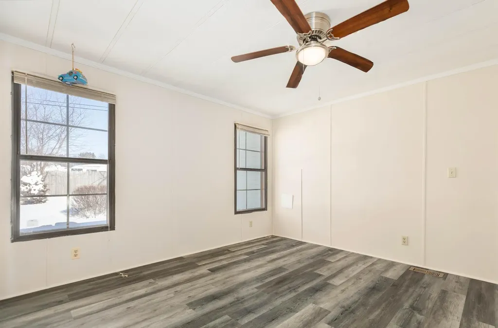 20 Sandpiper Path North Hampton NH 03862