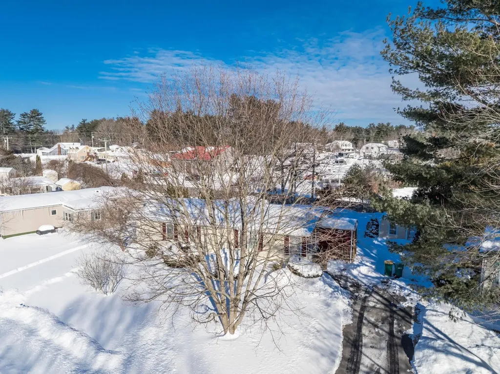 20 Sandpiper Path North Hampton NH 03862