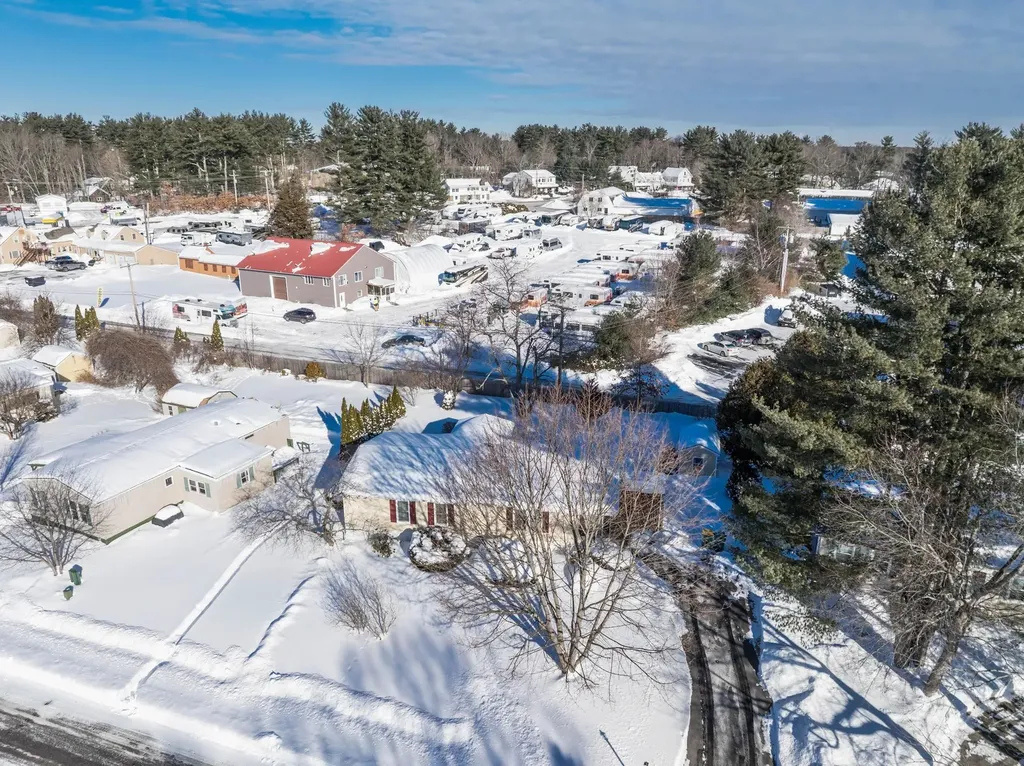 20 Sandpiper Path North Hampton NH 03862