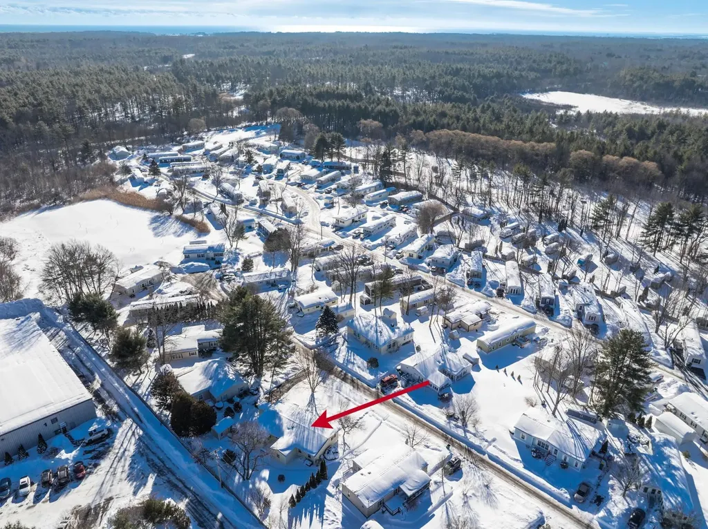 20 Sandpiper Path North Hampton NH 03862