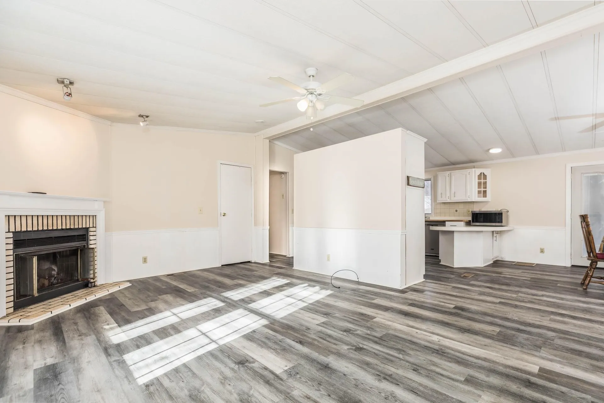 20 Sandpiper Path North Hampton NH 03862