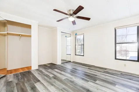 20 Sandpiper Path North Hampton NH 03862