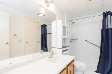 20 Sandpiper Path North Hampton NH 03862