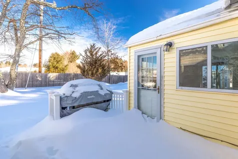 20 Sandpiper Path North Hampton NH 03862