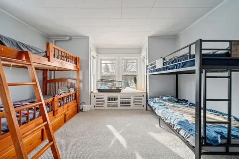 166 Gilford Avenue Laconia NH 03246