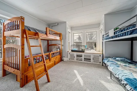 166 Gilford Avenue Laconia NH 03246