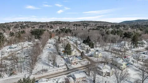 166 Gilford Avenue Laconia NH 03246