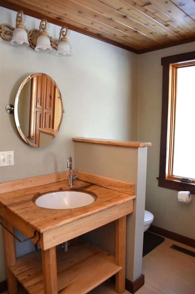 1130 Sanders Circle East Montpelier VT 05602