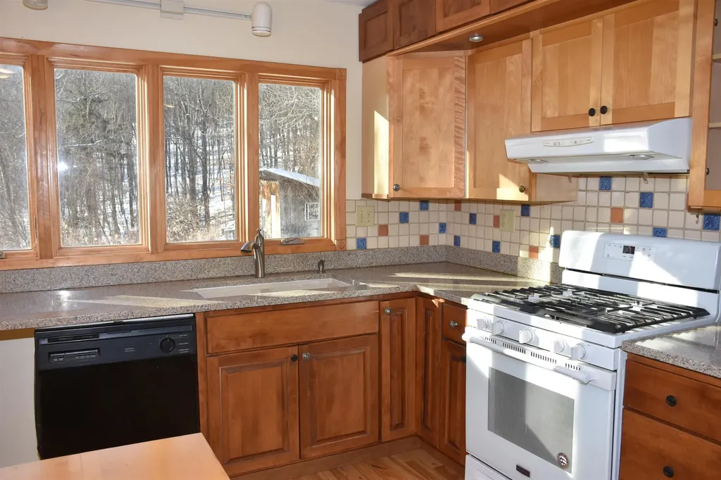 1130 Sanders Circle East Montpelier VT 05602