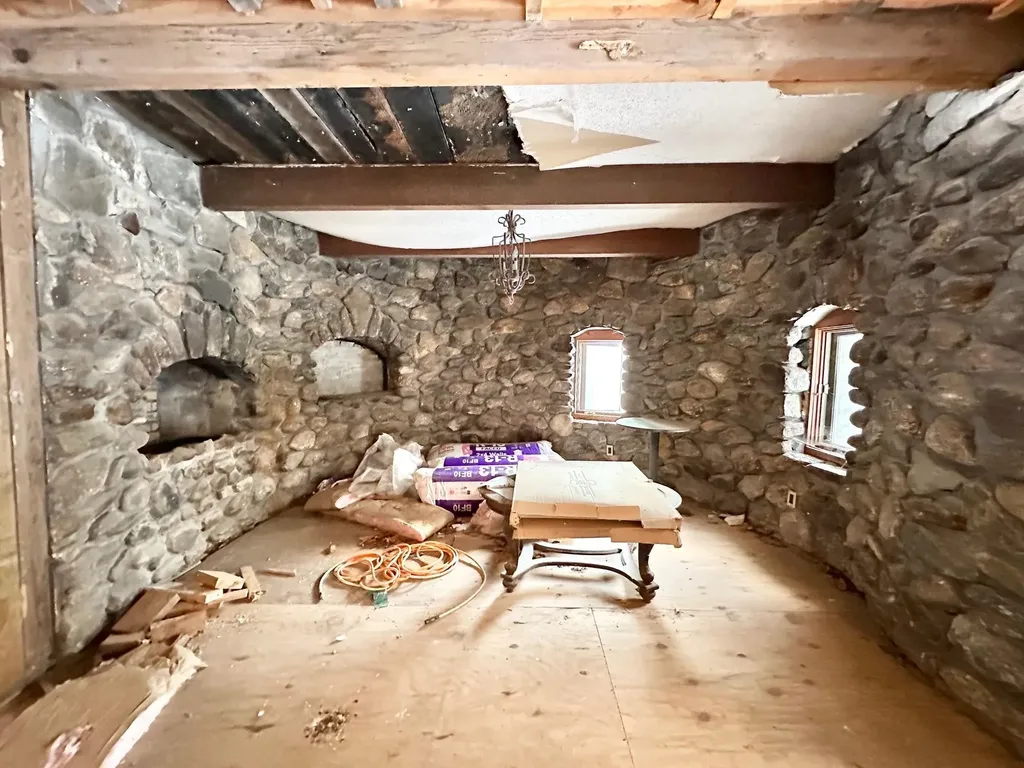 34 New Road Weare NH 03281