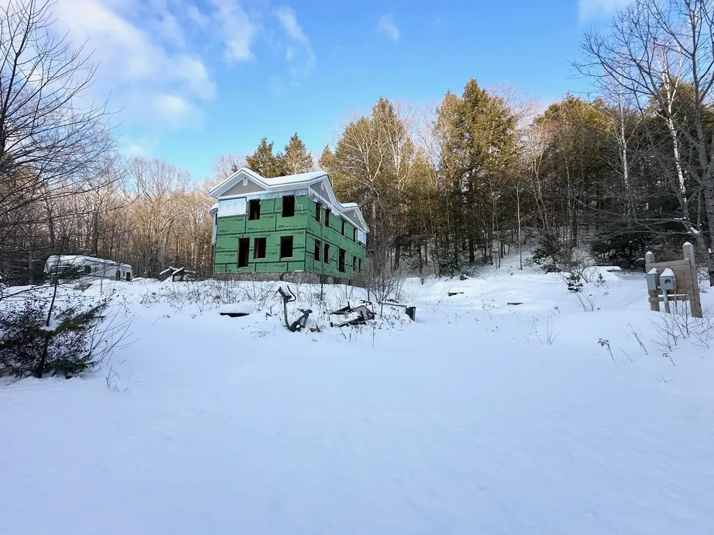 34 New Road Weare NH 03281