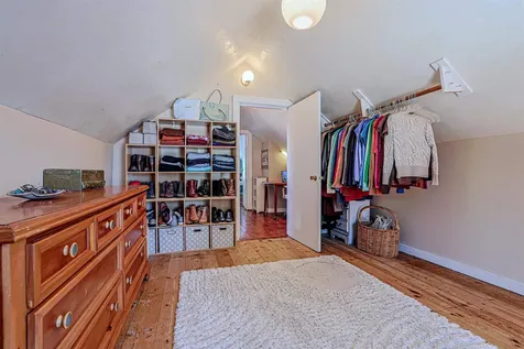 7 Mount Vernon Street Nashua NH 03064