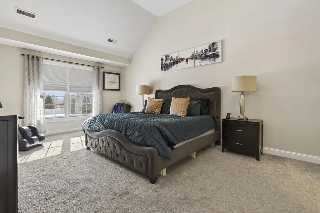 1 Scenic Lane Hudson NH 03051