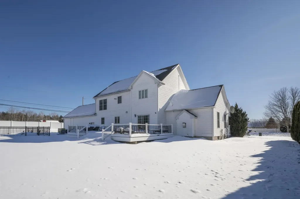 1 Scenic Lane Hudson NH 03051