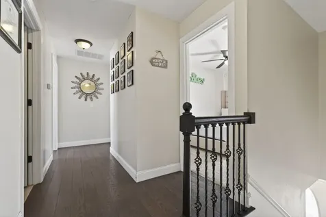 1 Scenic Lane Hudson NH 03051