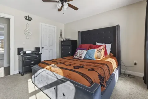 1 Scenic Lane Hudson NH 03051