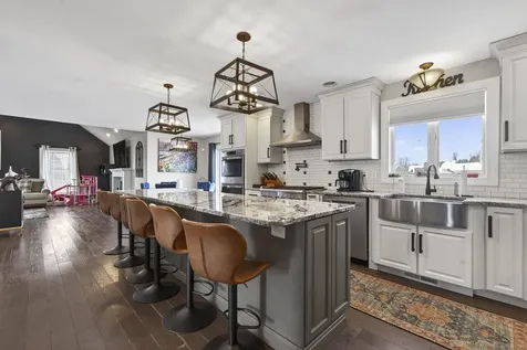 1 Scenic Lane Hudson NH 03051